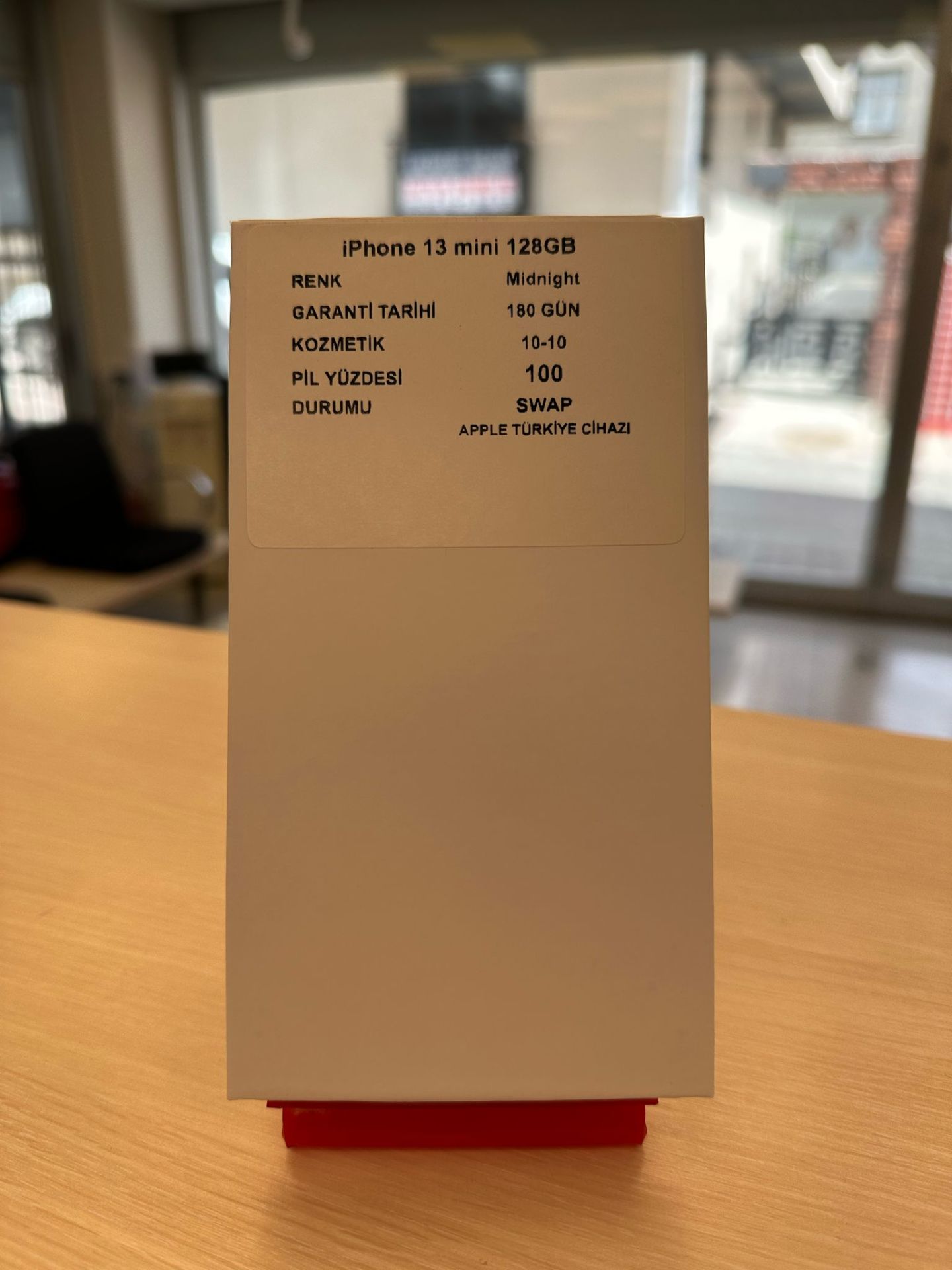 IPhone Sıfır Swap 13 Mini Siyah 128 GB